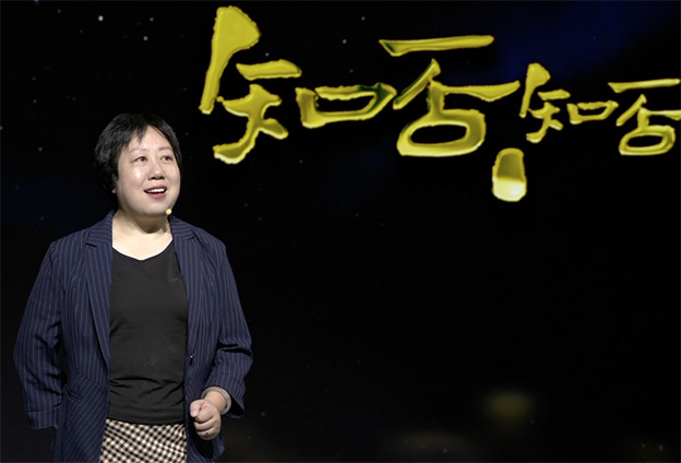 选择什么样的方式还是取决于孩子本身更适合哪种方式