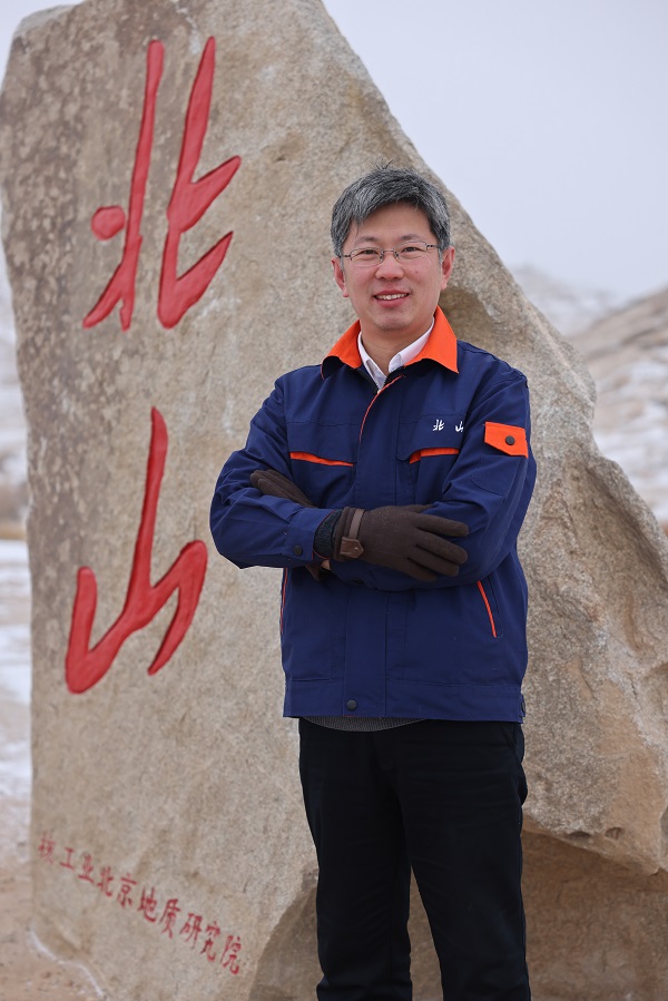 青春是用来奋斗的。