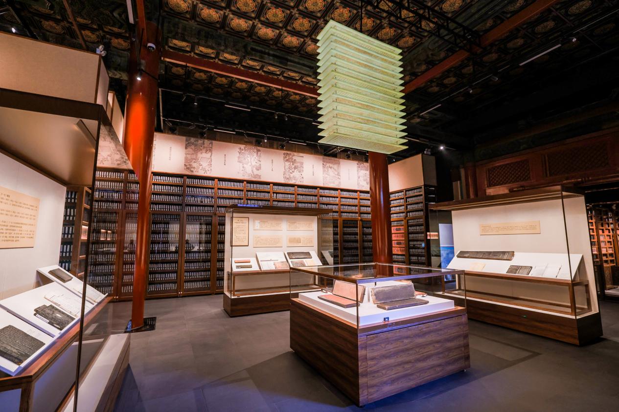 “吉光片羽——故宫博物院藏清代宫廷雕版文物展”在京开幕 “吉光片羽——故宫博物院藏清代宫廷雕版文物展”在京开幕