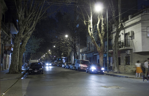 道路照明：布宜诺斯艾利斯路灯系统升级改造
