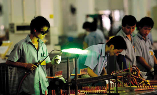 小米雷军格力董明珠对赌10亿