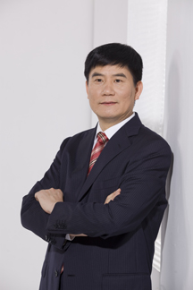 众泰控股集团有限公司董事长吴建中