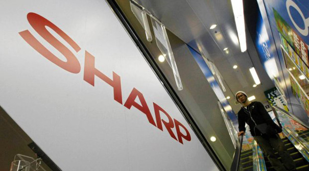 夏普预计上半年亏损超2亿美元