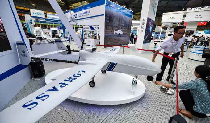 探访高交会上的无人机(高清组图)