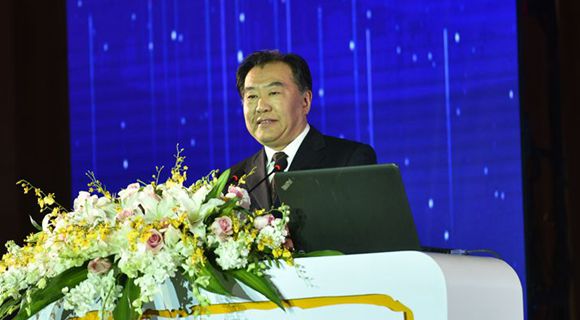 国务院参事室特约研究员、 国家安全生产监督管理总局新闻发言人黄毅致辞