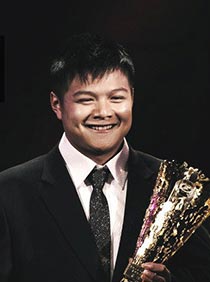 举重奥运冠军龙清泉