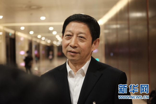 人大代表刘耀华：中国企业走出去还需政府扶持