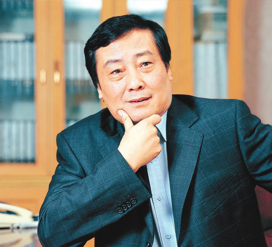 全国人大代表宗庆后：建议保障年轻人一个家庭一套经适房