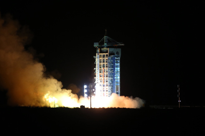 4月6日，实践十号卫星发射升空。