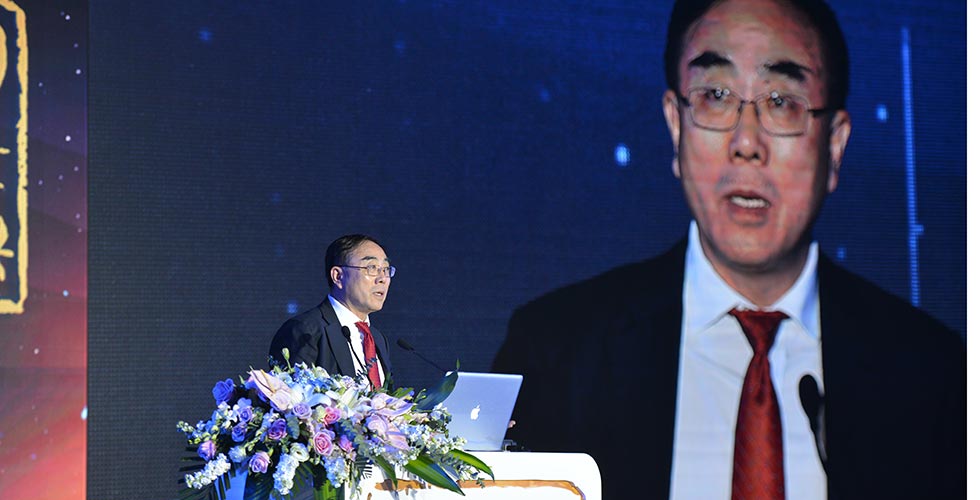 中国政法大学资本金融研究院院长刘纪鹏致辞