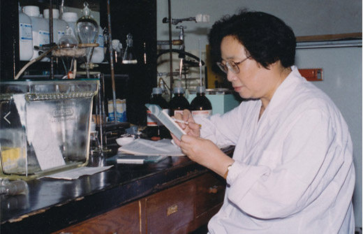 屠呦呦：科学研究不是为了争名争利