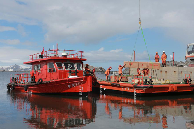 特稿:南极卸货记(组图)