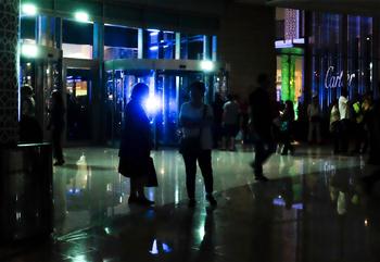 迪拜購物遇停電