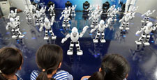 智能機器人展覽惹人愛