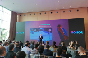 荣耀V20 MWC获外媒好评 引领行业三大技术新趋势