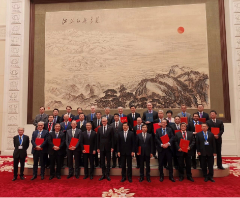 伊利牵手世界最大多元醇生产商 中法企业演绎&ldquo;一带一路&rdquo;合唱