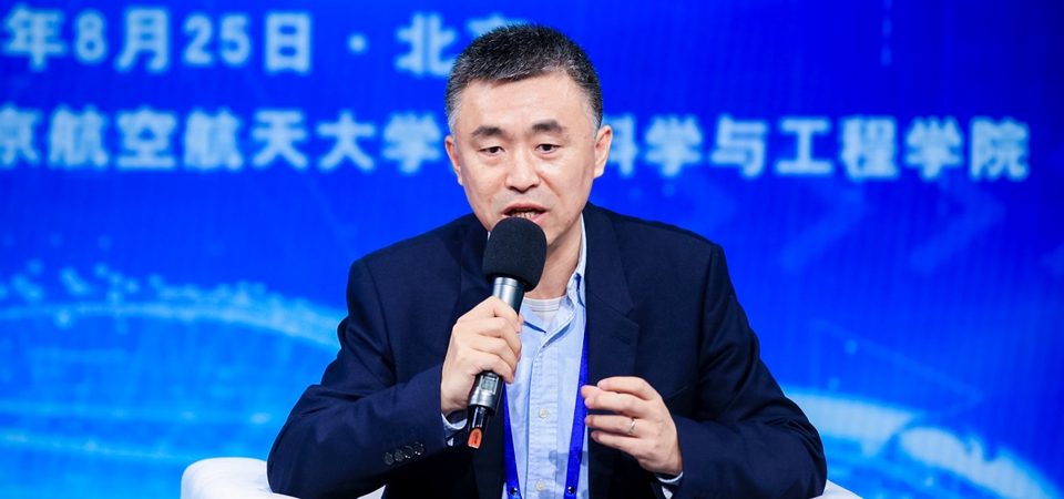 聚焦5G车联网，共谋中国智慧出行新篇章