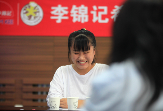 希望厨师 &ldquo;送希望&rdquo;，&ldquo;思利及人&rdquo;帮扶有志青年