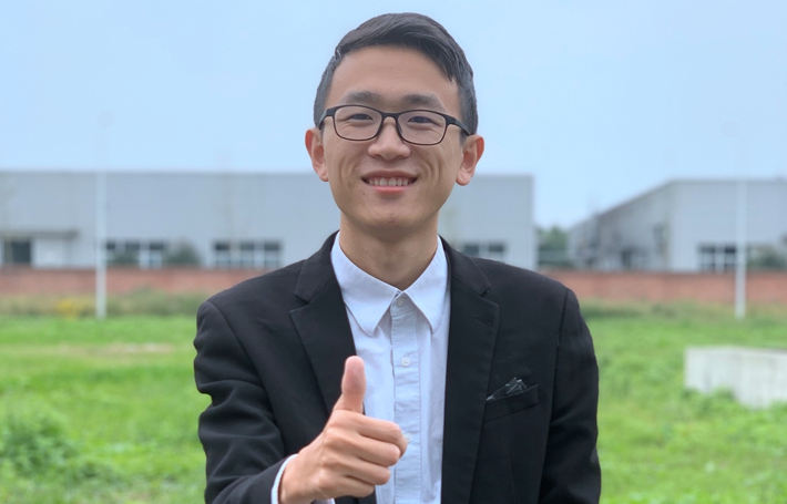 杨添财：走出阴霾，笑对人生