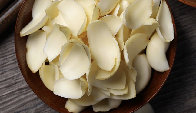 20年走出致富&ldquo;百合路&rdquo;