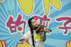 配乐诗朗诵表演