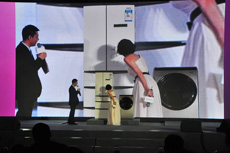 志玲在冰箱上签名