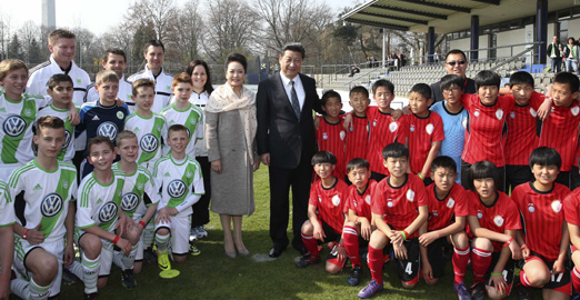 新华网_传播中国 报道世界