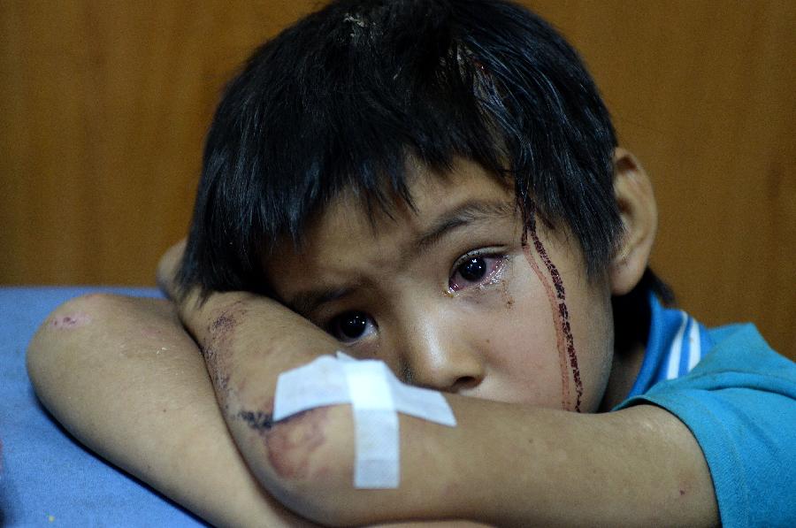 把救人放在第一位