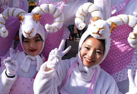 &ldquo;洋庙会&rdquo;里喜&ldquo;羊羊&rdquo;