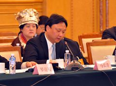 贵州代表团开放日：贵州省贵安新区党工委副书记、管委会主任 马长青