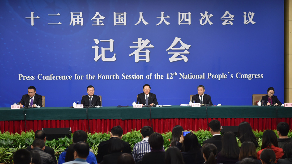 住建部部长陈政高等答记者问