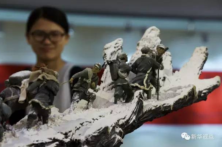 五、纪念长征胜利８０周年宣示接力长征