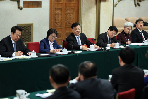 刘云山3月5日参加内蒙古代表团审议