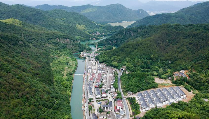 新发展实现新跨越