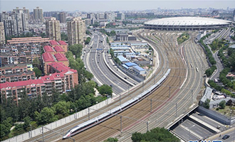 前进，向着伟大复兴的中国梦！——写在党的十九大召开之际