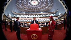 十三届全国人大一次会议第五次全体会议