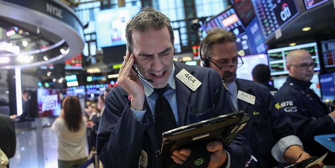 貿易摩擦刺激華爾街 美股再現大幅下跌