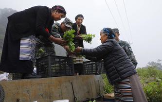 &ldquo;八一&rdquo;禮物，飛向雲端哨所