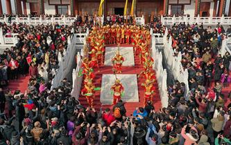 河北隆尧：非遗展演迎元宵