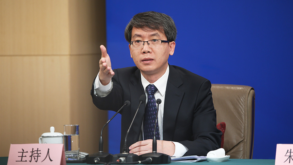 十三届全国人大二次会议新闻中心副主任、主持人 韩林宏