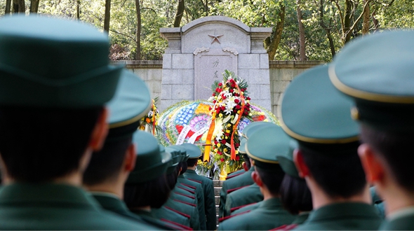 清明节前缅怀先烈