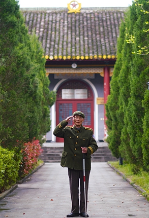 半世纪守望 为心中"可爱的中国"