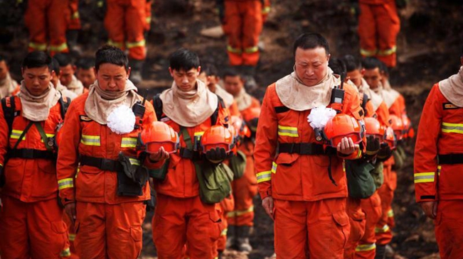 兄弟们，我们来送你们最后一程！