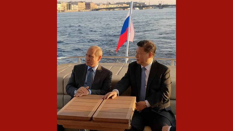 习近平同俄罗斯总统普京在圣彼得堡再次举行会晤