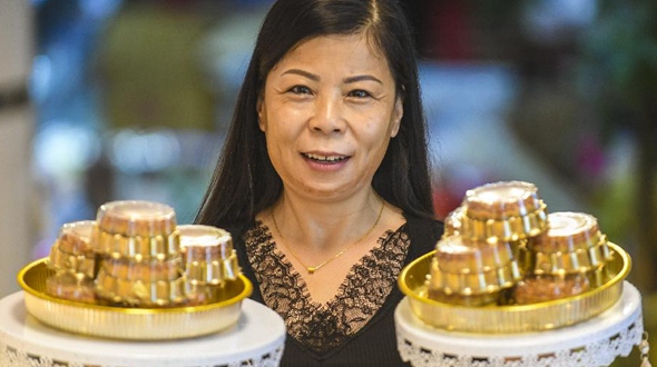 河北永清：&ldquo;手工月饼&rdquo;俏中秋