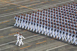 海军方队:共和国新一代水兵接受检阅