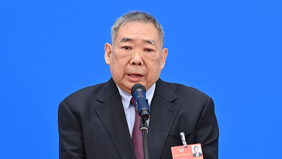 全国政协委员崔世昌接受媒体采访