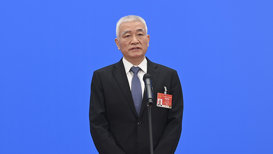 科学技术部部长王志刚通过网络视频方式接受采访