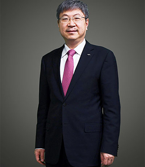 强化产业生态融合，突破车载芯片“卡脖子”技术