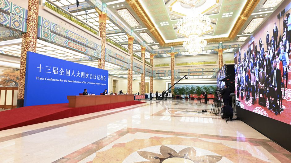 李克强总理回答中外记者提问